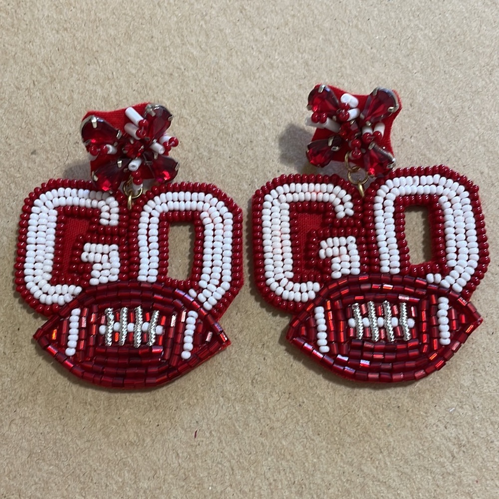 🎉♥️Game Day Beaded Football Earrings